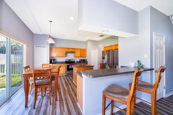 $560,000 | 2591 Dover Glen Circle, Orlando, FL 32828