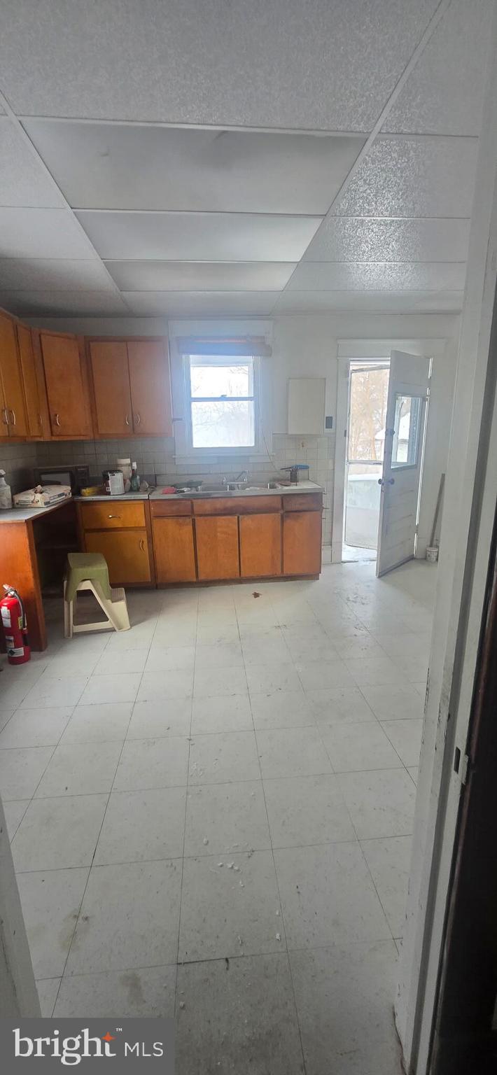 18064 Cussewago Road Meadville, PA 16335 - Photo 7 of 14 a view of a livingroom with furniture
