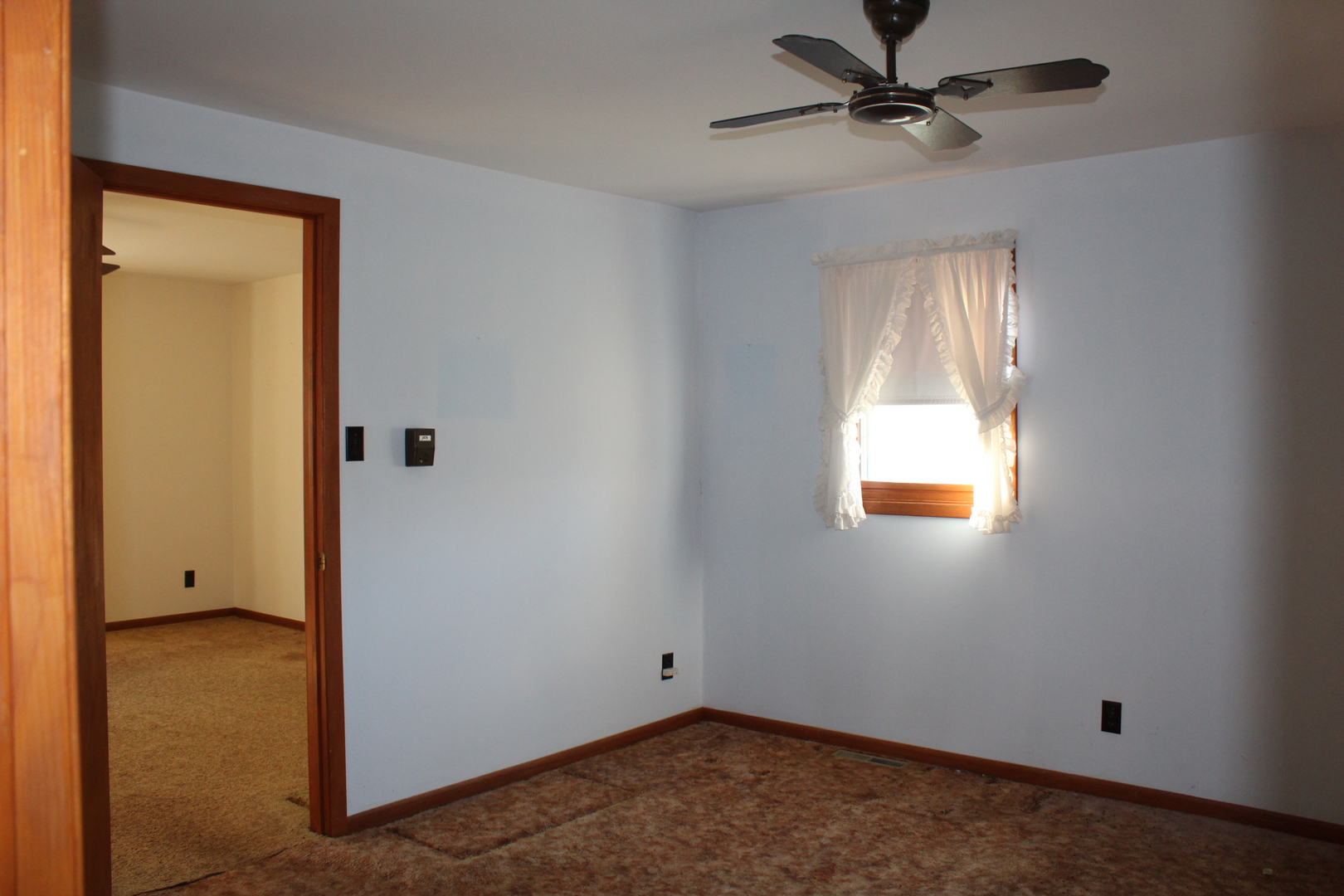 9729 Beaver Valley Road Belvidere, IL 61008 - Photo 31 of 39 an empty room