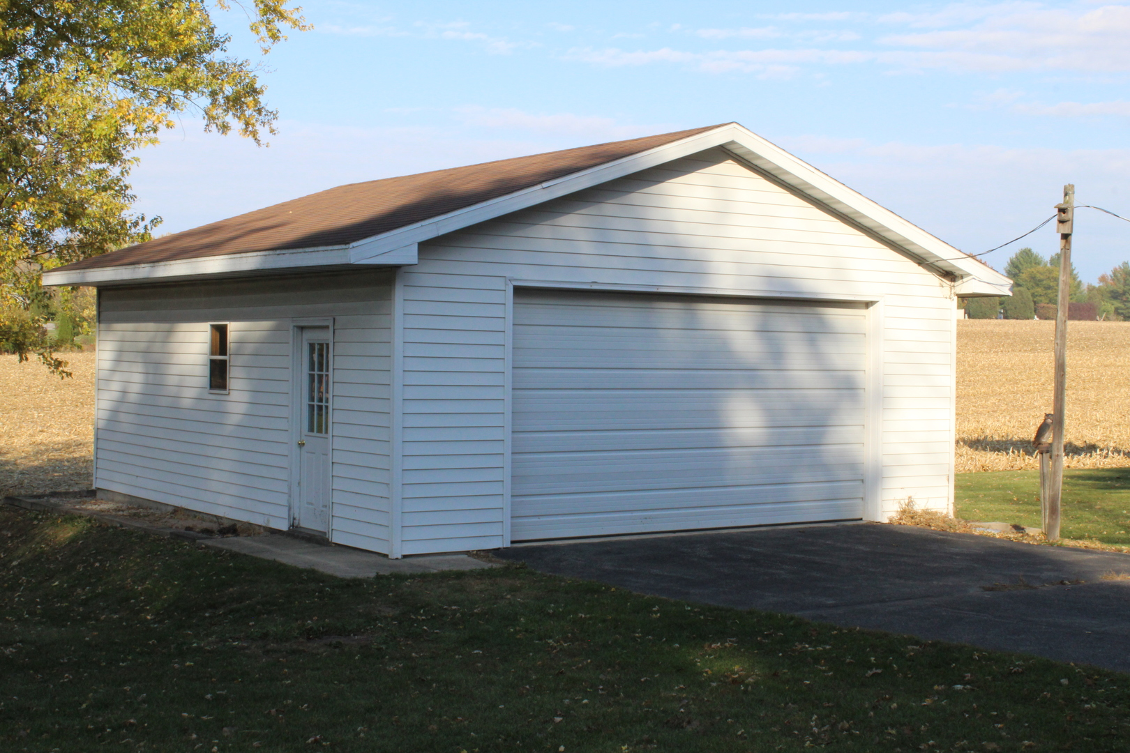 9729 Beaver Valley Road Belvidere, IL 61008 - Photo 10 of 39 a view of backyard of the house