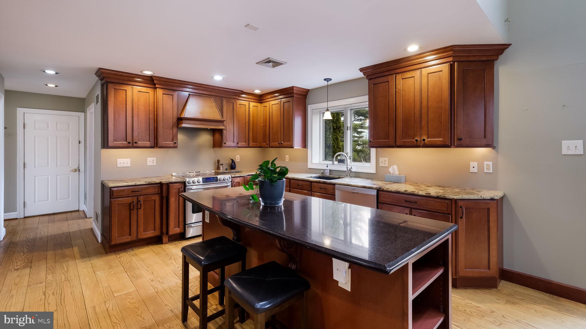 4700 Nottingham Way Doylestown, PA 18902 - Photo 13 of 40 Kitchen