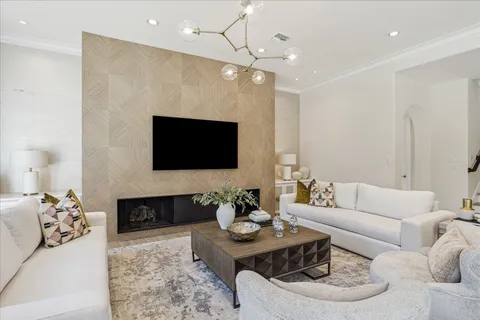 $4,495,000 | 608 Little John Lane, Houston, TX 77024