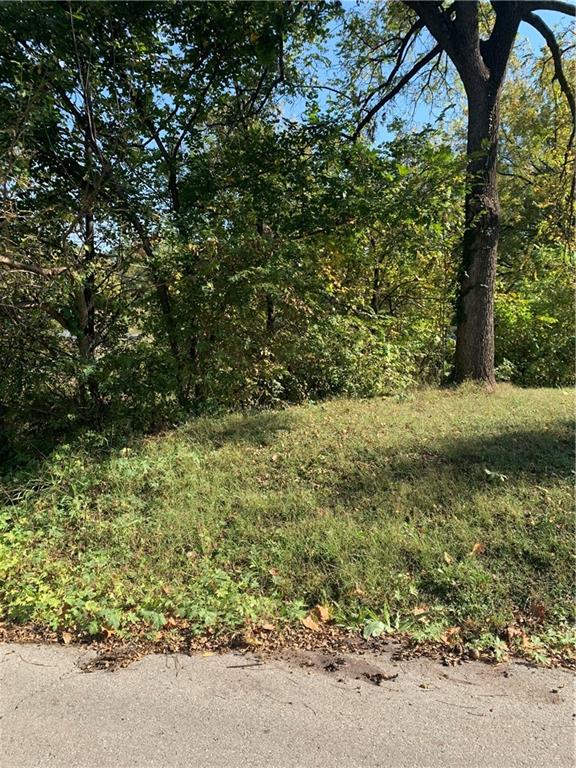 9707 East Wilson Road Independence, MO 64053 - Photo 12 of 13