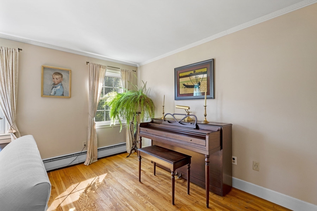 5 Burnham Road Wenham, MA 01984 - Photo 16 of 36 Gallery Image 16
