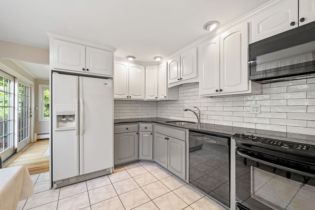 5 Burnham Road Wenham, MA 01984 - Photo 22 of 36 Gallery Image 22