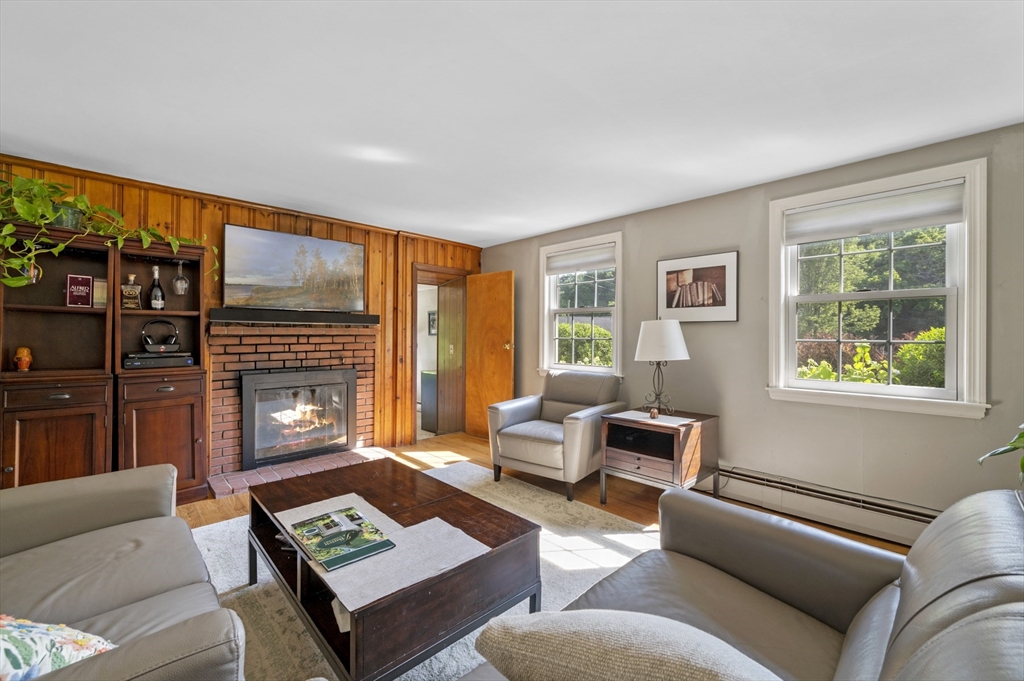 5 Burnham Road Wenham, MA 01984 - Photo 7 of 36 Gallery Image 7