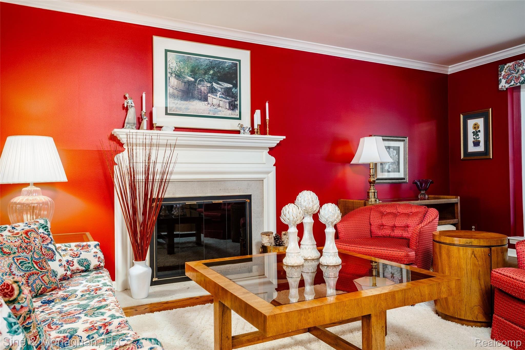 435 Barclay Road Grosse Pointe, MI 48236 - Photo 8 of 60 435 Barclay L020.jpg