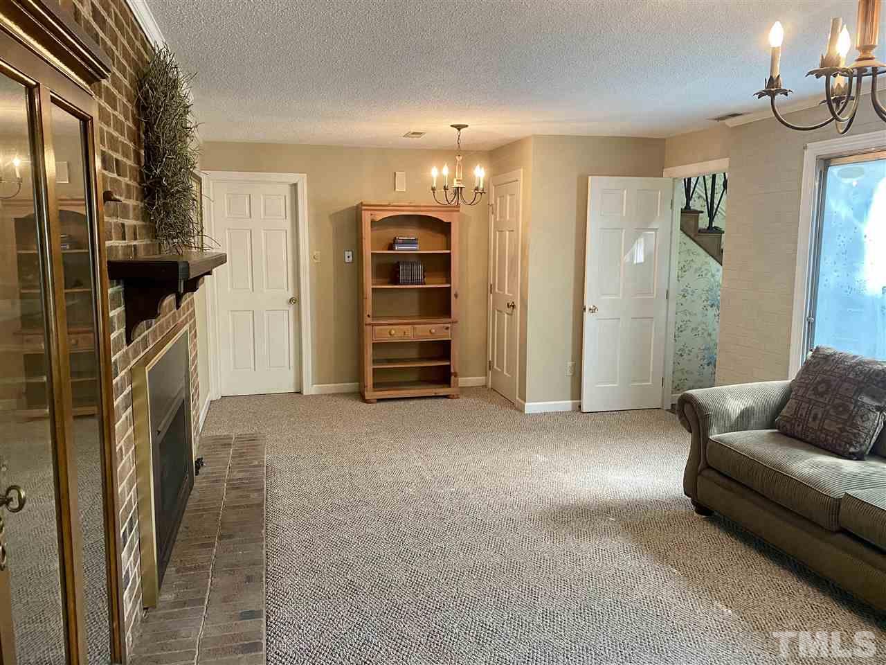 4612 Forestville Road Raleigh, NC 27616 - Photo 5 of 28