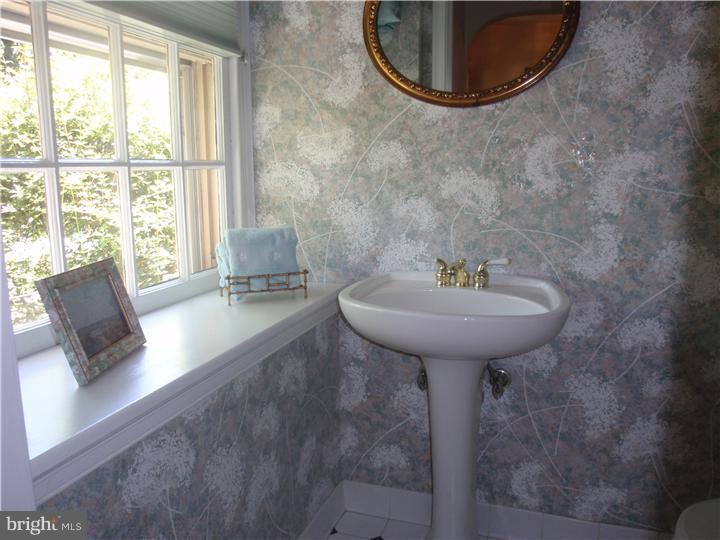 364 Williams Road Wynnewood, PA 19096 - Photo 14 of 25 Bedroom 2