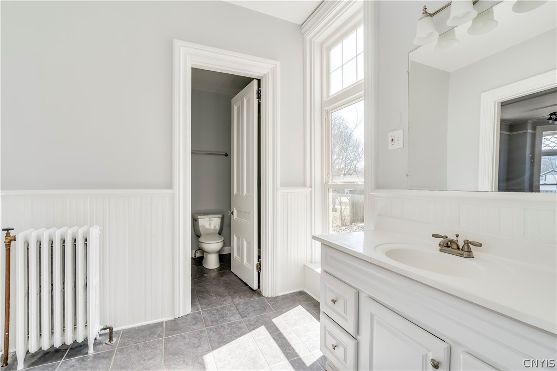 229 Clinton Street Watertown, NY 13601 - Photo 15 of 50