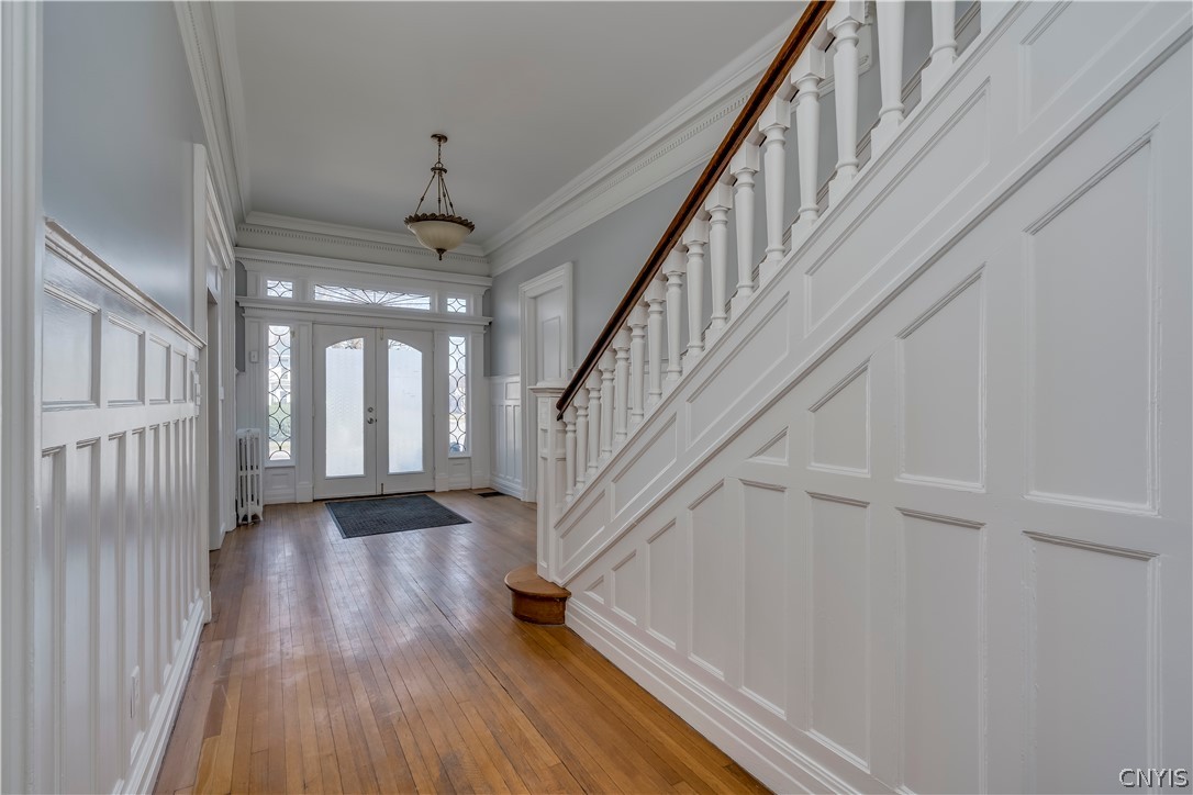 229 Clinton Street Watertown, NY 13601 - Photo 2 of 50