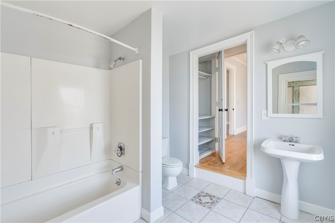 229 Clinton Street Watertown, NY 13601 - Photo 30 of 50