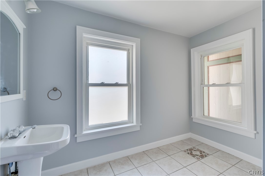 229 Clinton Street Watertown, NY 13601 - Photo 31 of 50