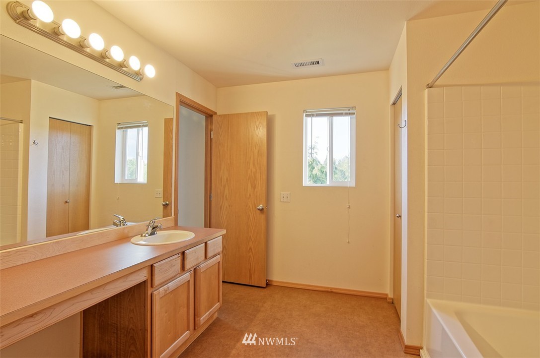 19955 Ravenwood Road Southeast Monroe, WA 98272 - Photo 20 of 24