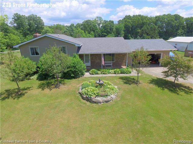 2693 Dutcher Road Howell, MI 48843 - Photo 2 of 39 GetMedia-1.jpg