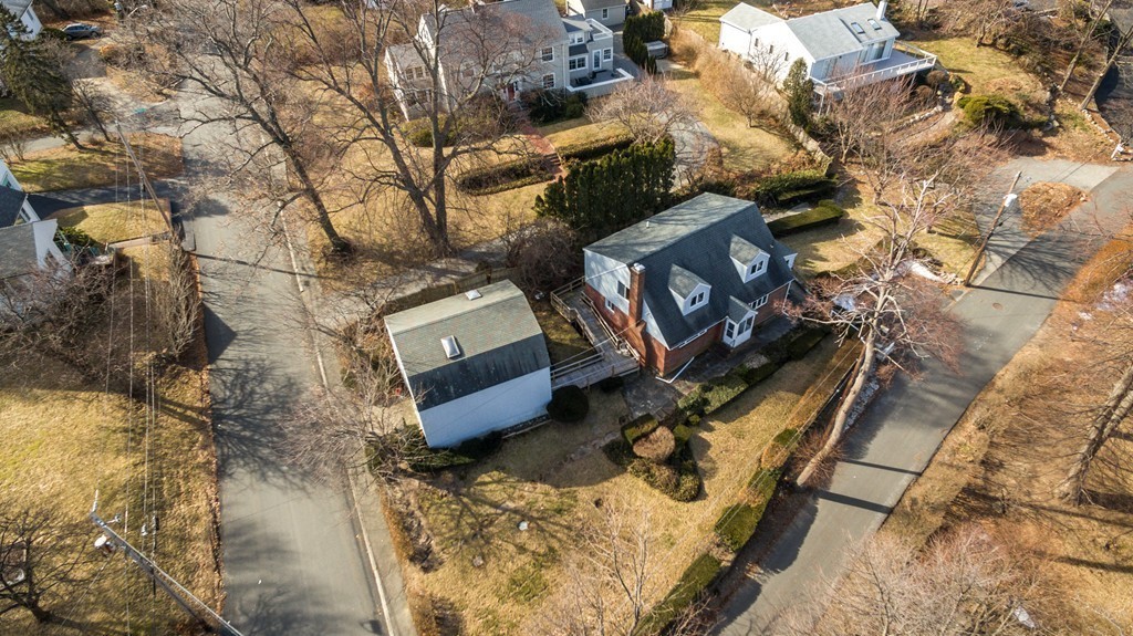 45 Maolis Road Nahant, MA 01908 - Photo 6 of 30 Gallery Image 6