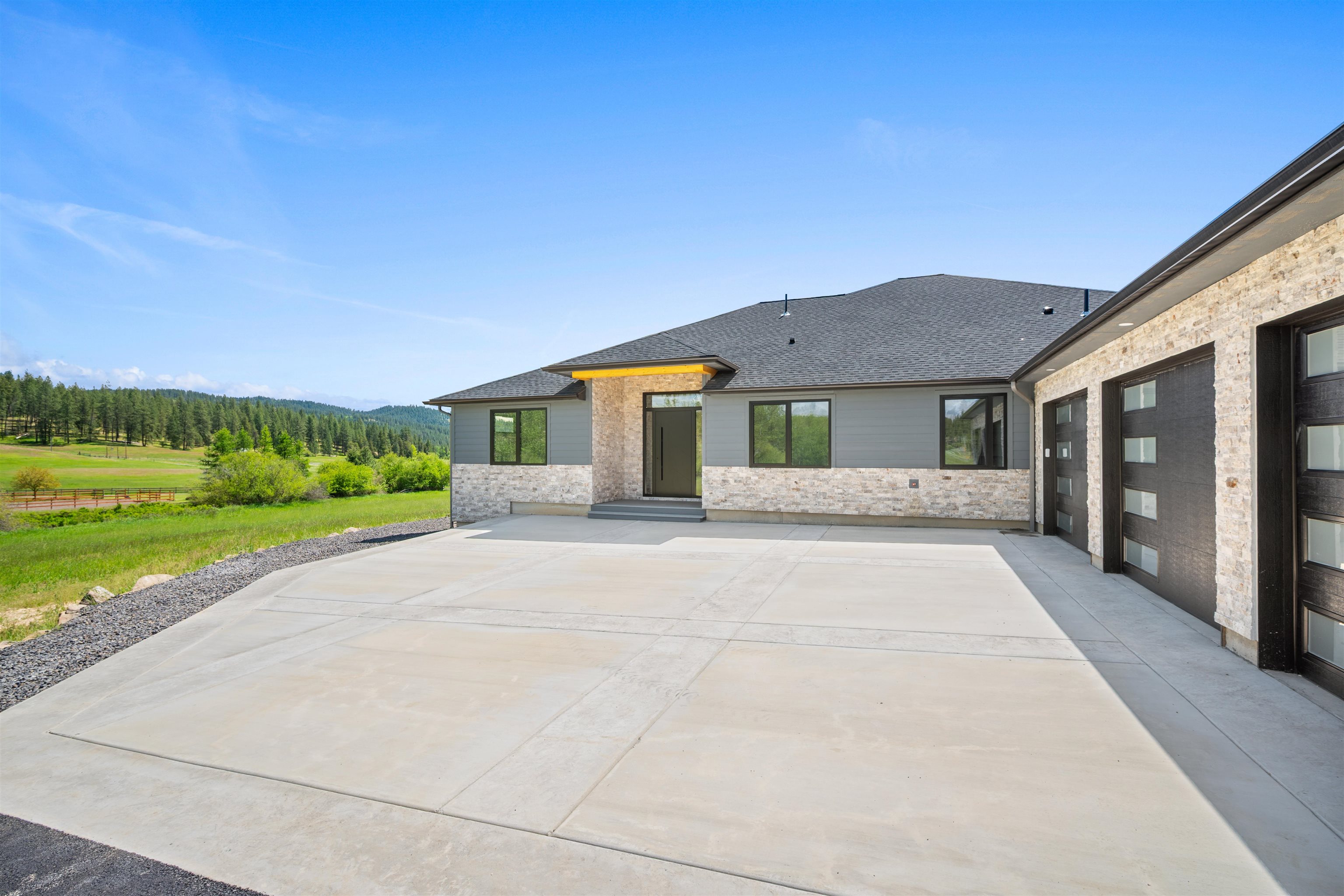 19490 North Madison Road Mead, WA 99021 - Photo 11 of 50
