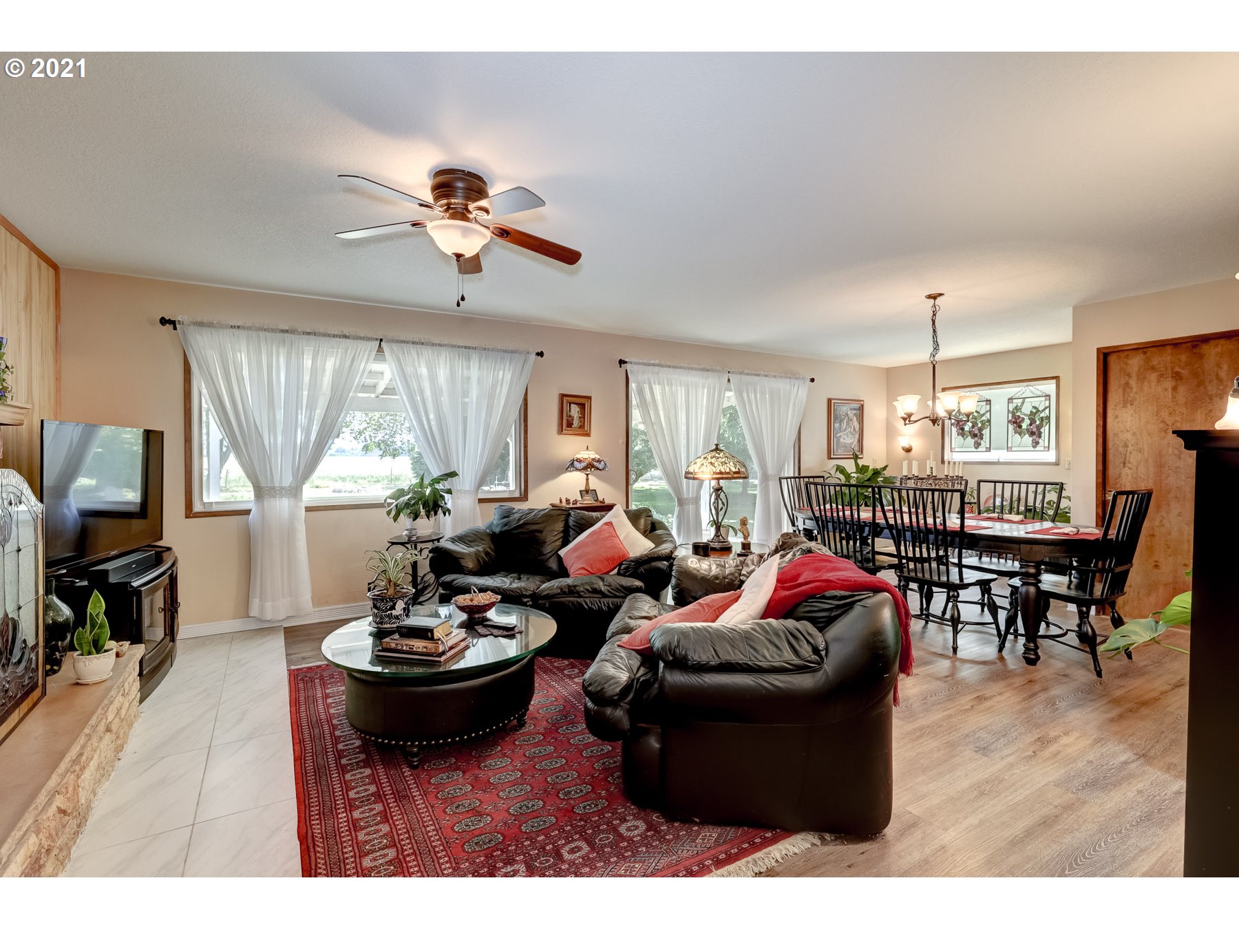 40538 Northwest Verboort Road Forest Grove, OR 97116 - Photo 6 of 32 Gallery Image 6