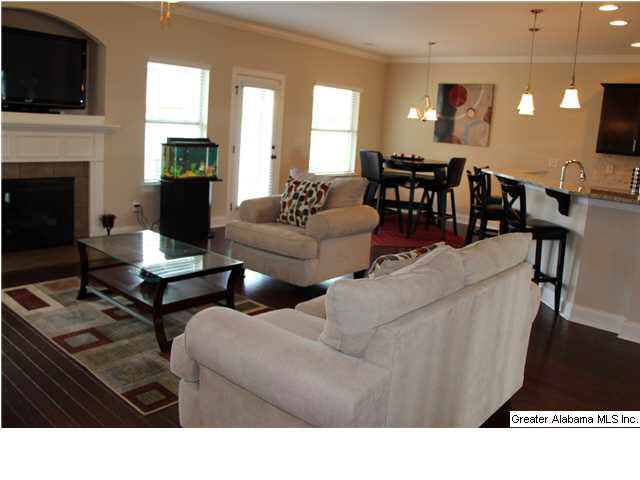 619 Round Road Alabaster, AL 35114 - Photo 3 of 32