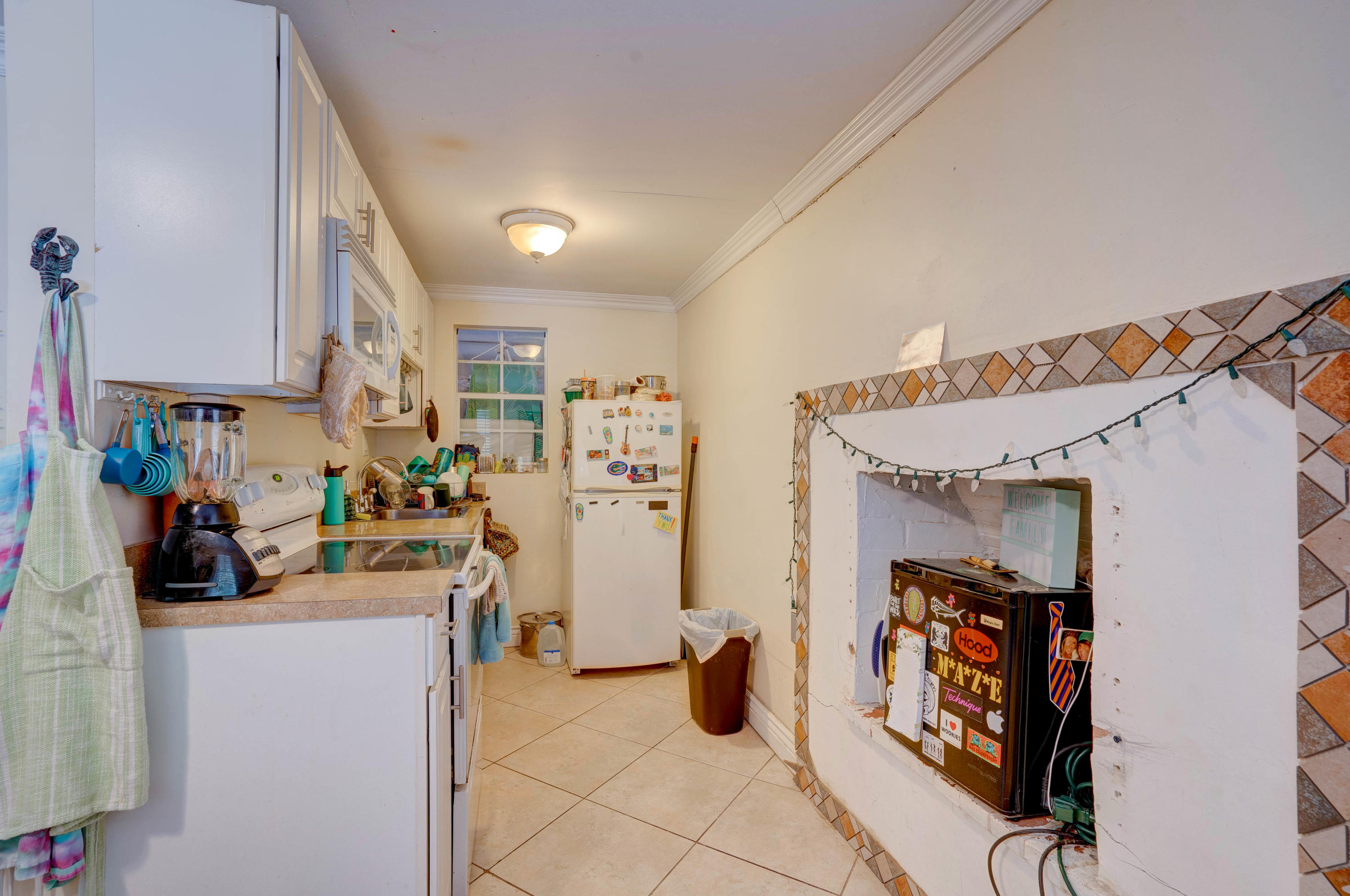 1007 Gibraltar Road Key Largo, FL 33037 - Photo 4 of 20 Kitchen
