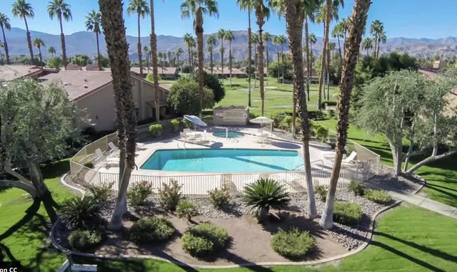 $569,000 | 142 Camino Arroyo South, Palm Desert, CA 92260