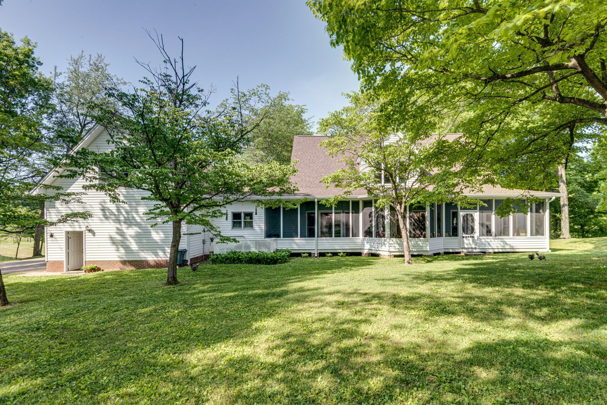 1880 Tom Brown Road McEwen, TN 37101 - Photo 36 of 54 Gallery Image 36
