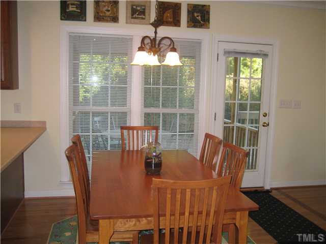 8532 Wapello Lane Raleigh, NC 27613 - Photo 4 of 20 Photo 4