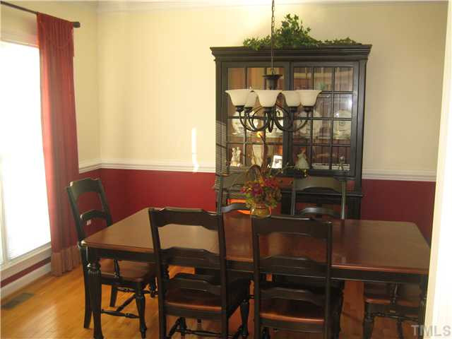 8532 Wapello Lane Raleigh, NC 27613 - Photo 5 of 20 Photo 5