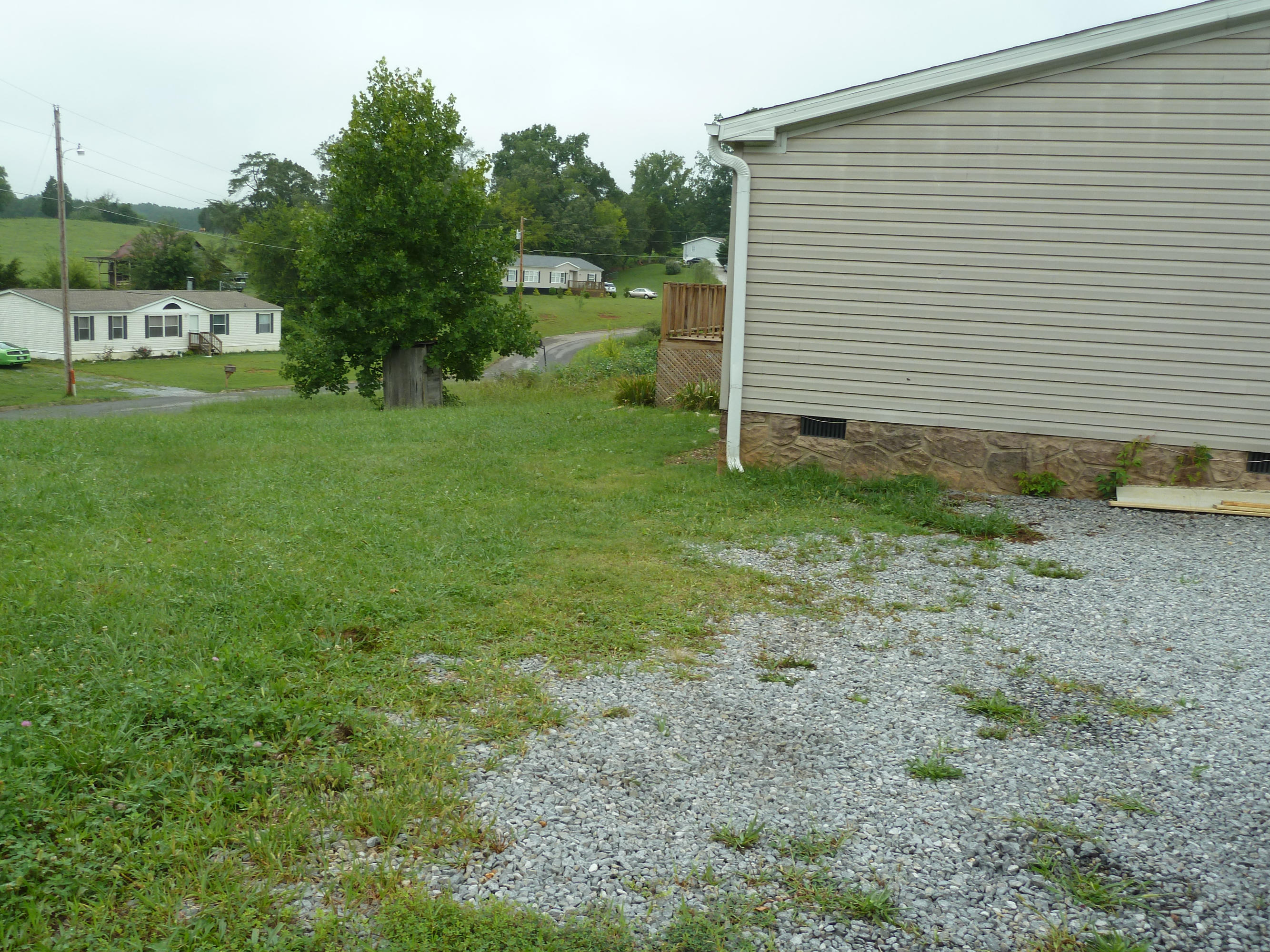 4310 Diamond Valley Road Kodak, TN 37764 - Photo 21 of 24 P1130340