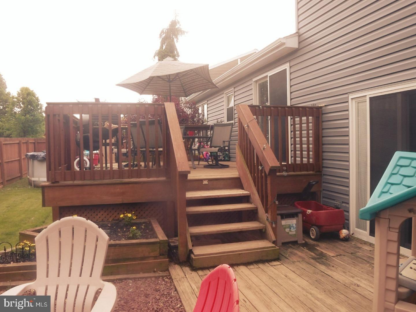 4705 Painted Sky Road Reading, PA 19606 - Photo 15 of 16 Deck
