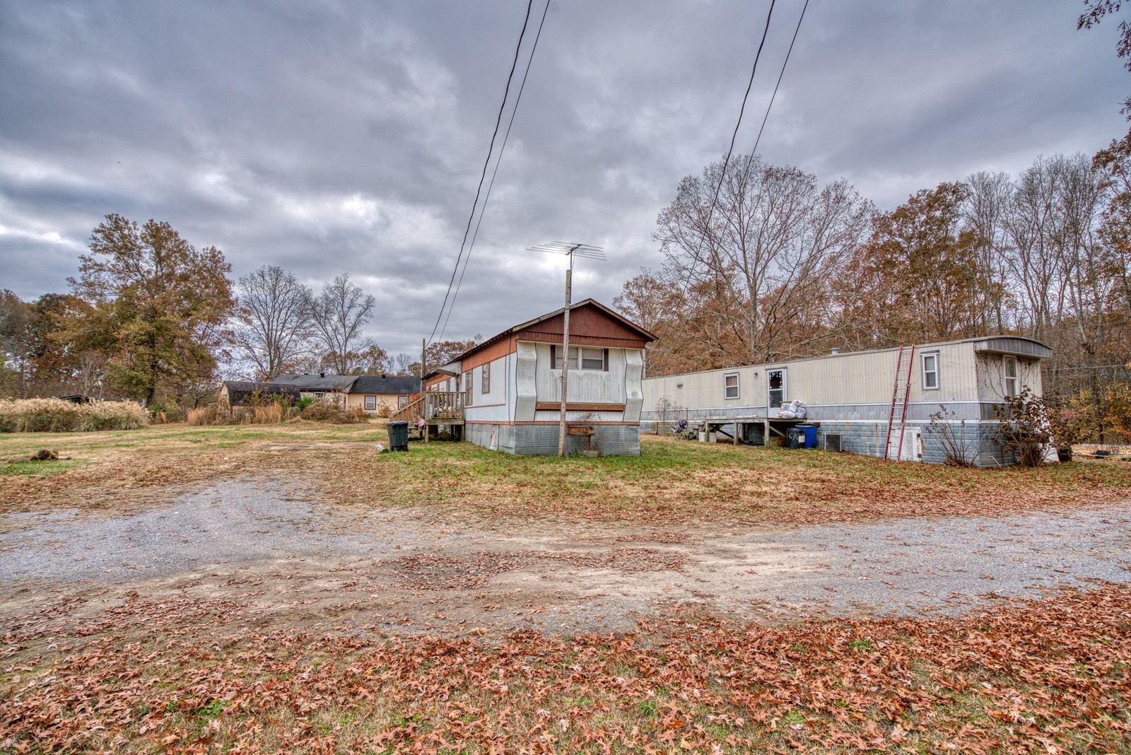 5342 B Hargrove Road Franklin, TN 37064 - Photo 4 of 13 a house view with a backyard space