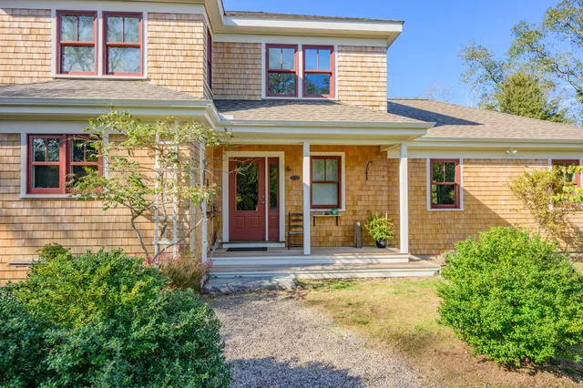 $1,350,000 | 35 Tracy Lane, Eastham, MA 02642