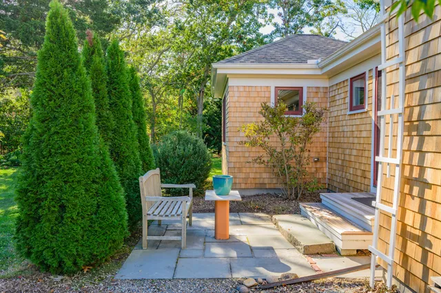 $1,350,000 | 35 Tracy Lane, Eastham, MA 02642