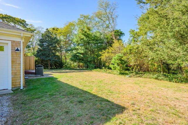 $1,350,000 | 35 Tracy Lane, Eastham, MA 02642