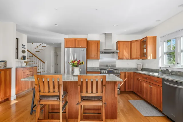 $1,350,000 | 35 Tracy Lane, Eastham, MA 02642