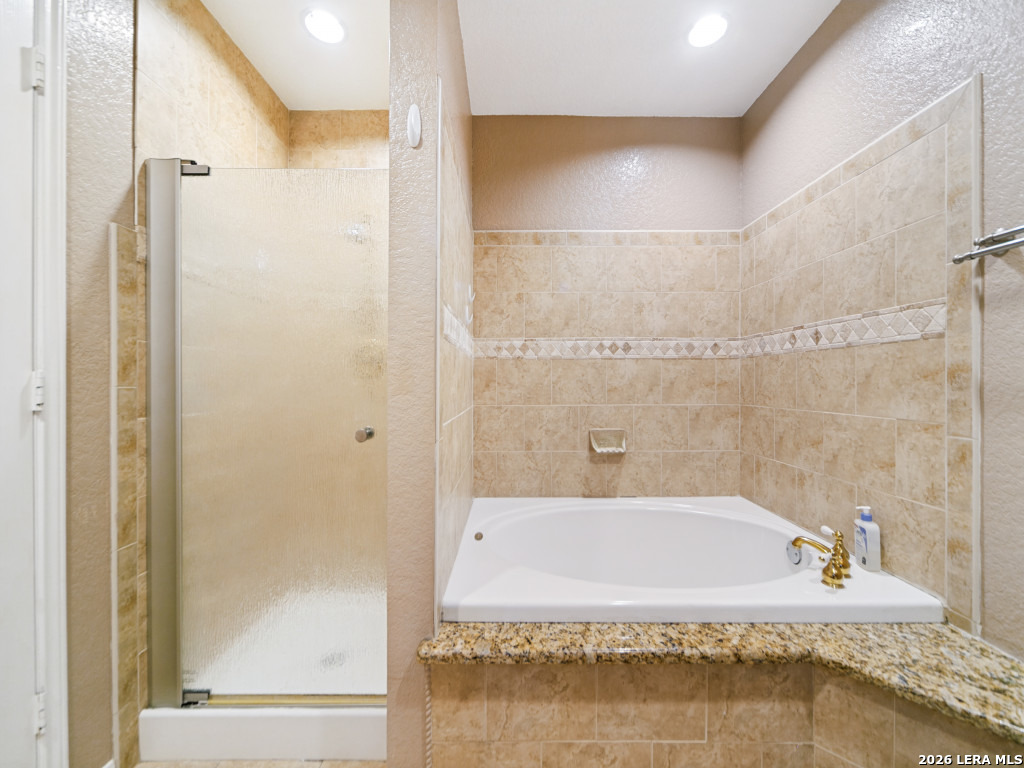 335 Spur Ridge San Antonio, TX 78264 - Photo 16 of 28