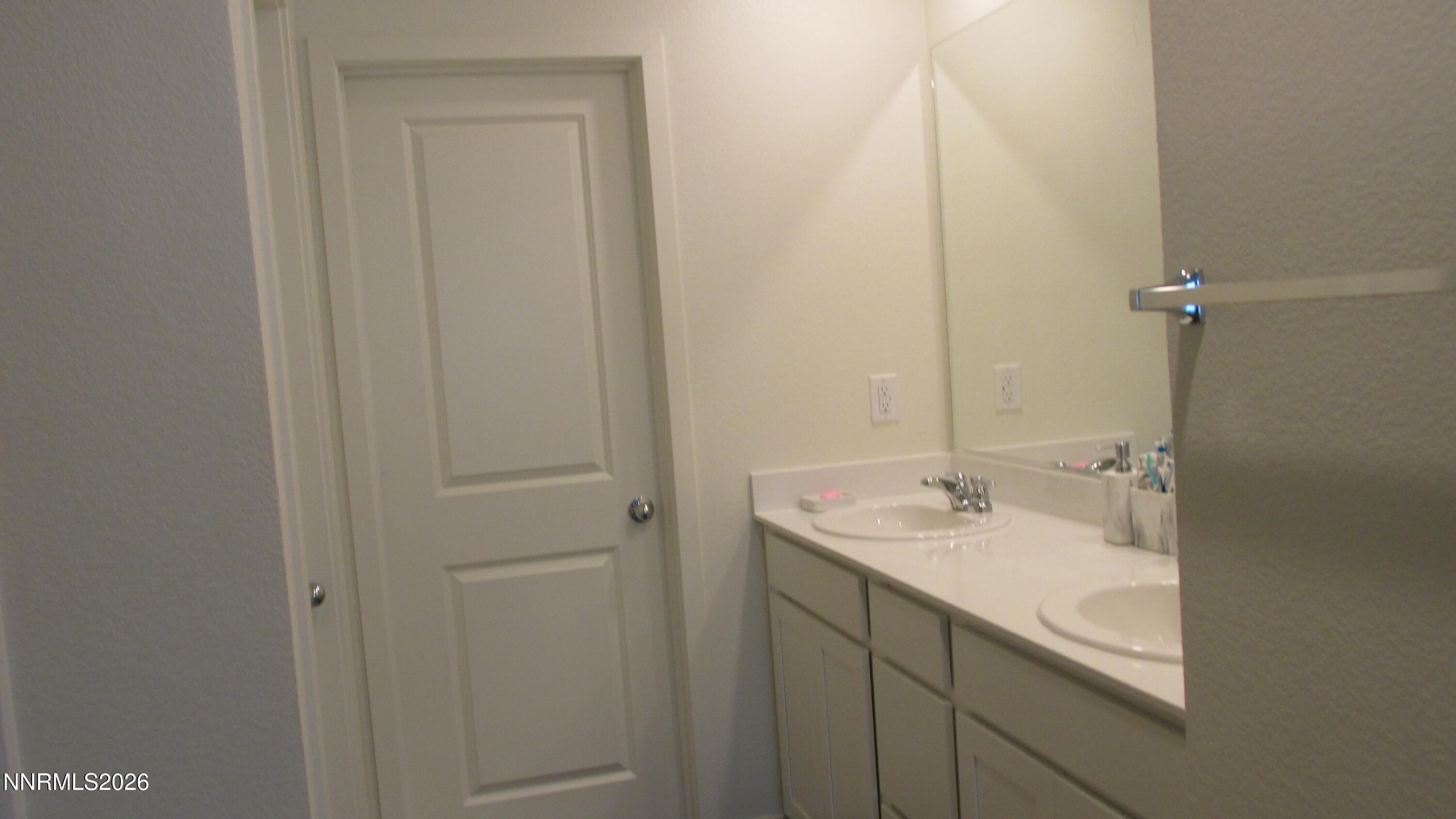 7783 Lone Prairie Road Reno, NV 89506 - Photo 8 of 12 IMG_4931
