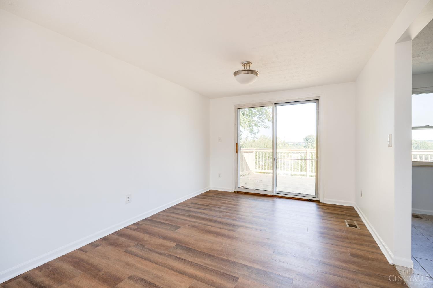 11492 Pippin Road Cincinnati, OH 45231 - Photo 6 of 37 Gallery Image 6
