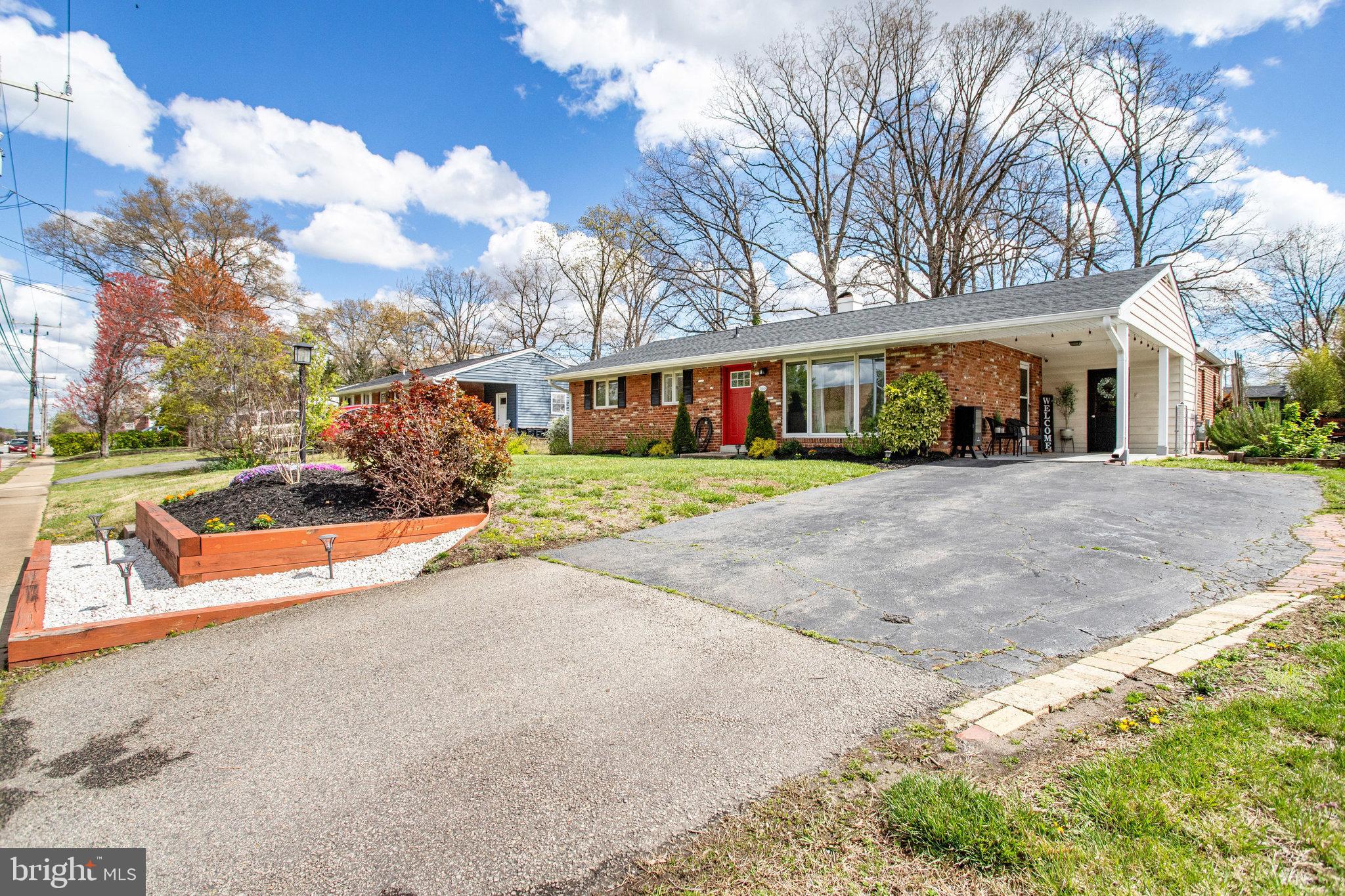 7309 Loisdale Road Springfield, VA 22150 - Photo 9 of 54