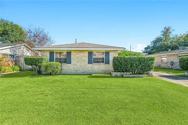 $239,000 | 309 Sophia Street, River Ridge, LA 70123