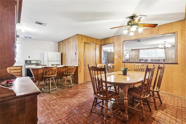 $239,000 | 309 Sophia Street, River Ridge, LA 70123