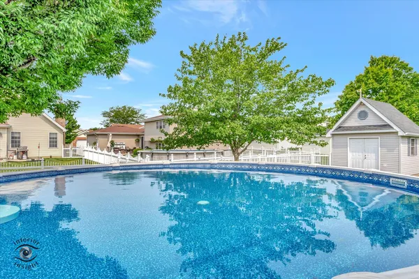 $384,500 | 1360 Pheasant Chase Circle, Beecher, IL 60401