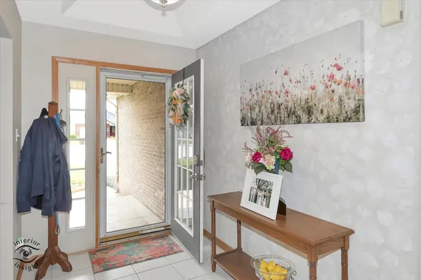 $384,500 | 1360 Pheasant Chase Circle, Beecher, IL 60401