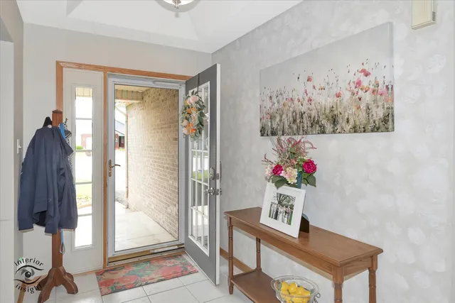 $389,500 | 1360 Pheasant Chase Circle, Beecher, IL 60401