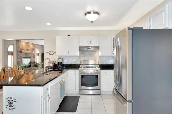 $384,500 | 1360 Pheasant Chase Circle, Beecher, IL 60401