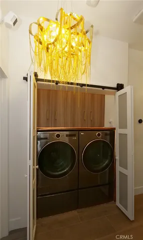 a view of a livingroom with a patio and dining space
