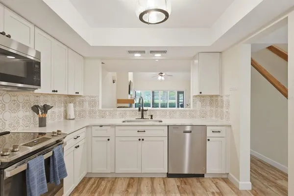 $469,000 | 3130 Eagles Landing Circle West, Clearwater, FL 33761