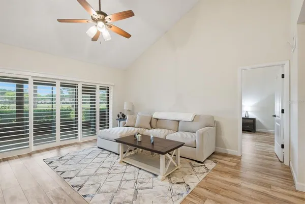 $469,000 | 3130 Eagles Landing Circle West, Clearwater, FL 33761
