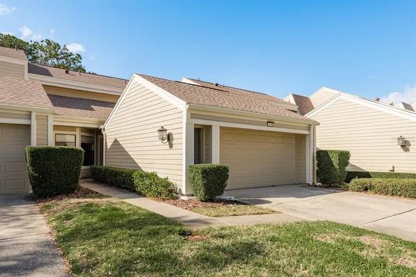 $469,000 | 3130 Eagles Landing Circle West, Clearwater, FL 33761