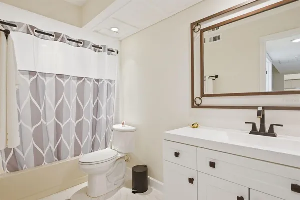 $469,000 | 3130 Eagles Landing Circle West, Clearwater, FL 33761